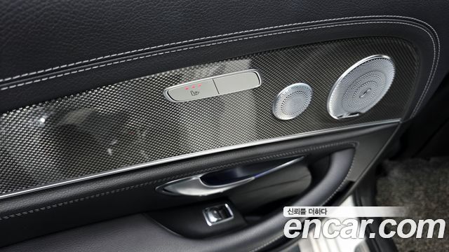 Mercedes-Benz E-Class E300 4MATIC AMG Line