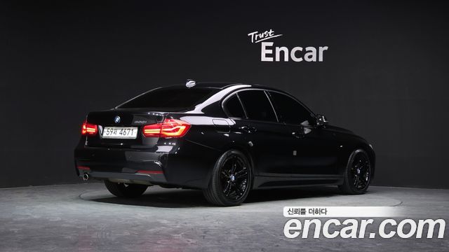 BMW 3-Series 320i M Sport