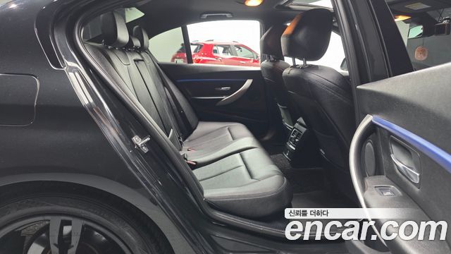 BMW 3-Series 320i M Sport