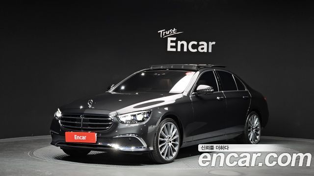 Mercedes-Benz E-Class E450 4MATIC Exclusive