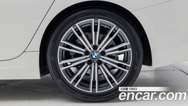 BMW 3-Series 320i M Sport