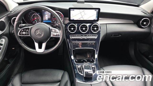 Mercedes-Benz C-Class C200 Avantgarde