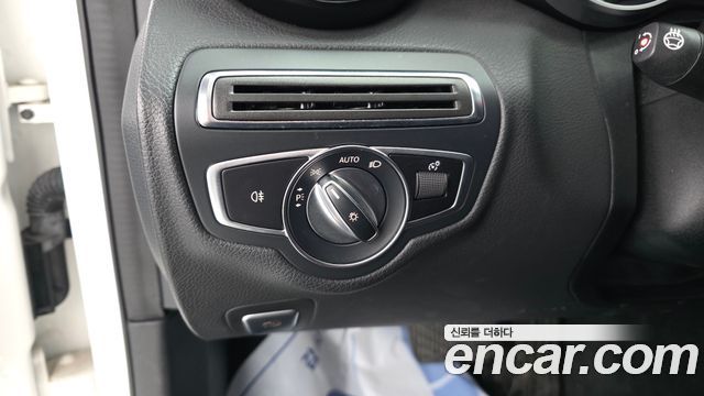Mercedes-Benz C-Class C200 Avantgarde