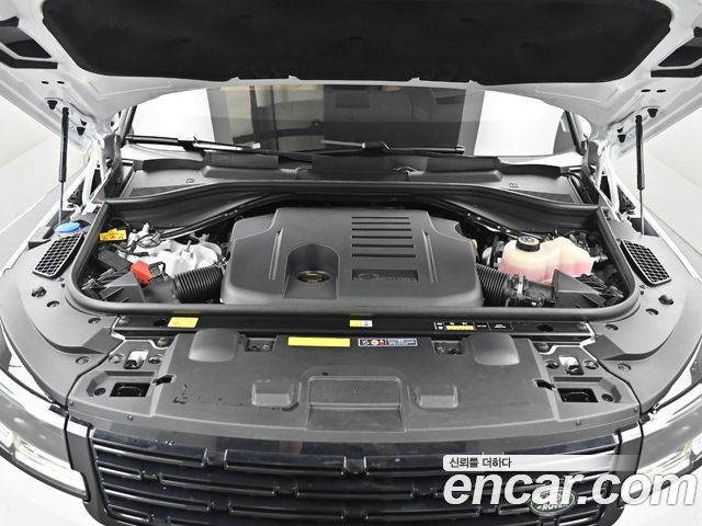 Land Rover Range Rover Sport P550E Dynamic HSE