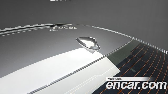BMW 7-Series 740i Design Pure Excellence