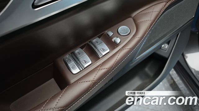 BMW 7-Series 740i Design Pure Excellence