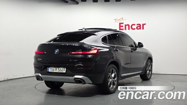 BMW X4 xDrive20i xLine