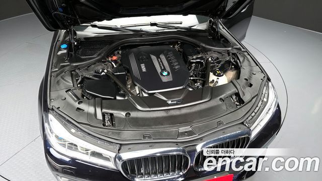 BMW 7-Series 730d xDrive M Sport