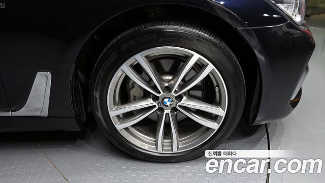 BMW 7-Series 730d xDrive M Sport