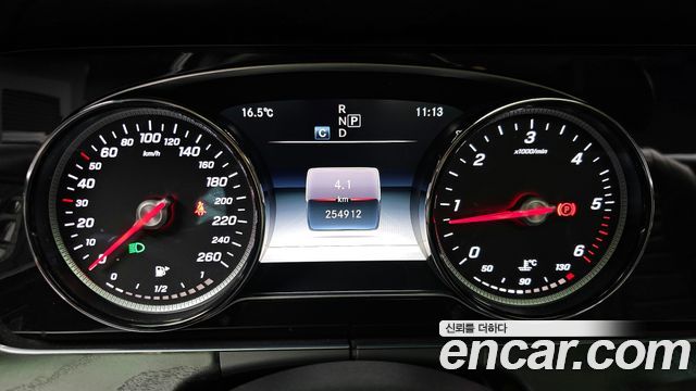 Mercedes-Benz E-Class E220d Avantgarde