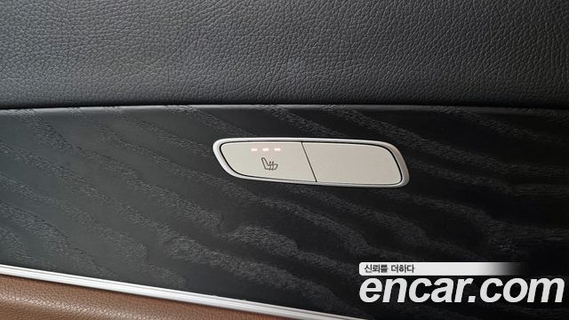 Mercedes-Benz E-Class E220d Avantgarde