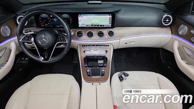 Mercedes-Benz E-Class E300e 4MATIC Exclusive