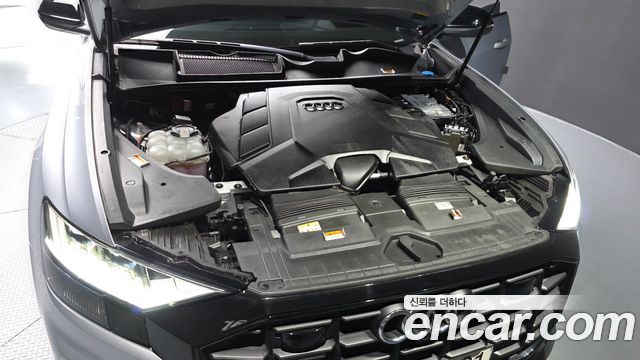 Audi Q8 55 TFSI Quattro Premium