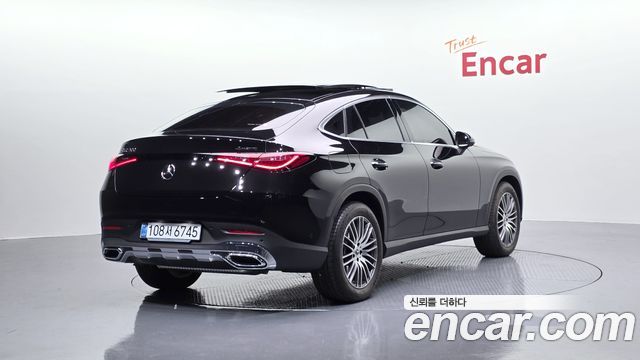 Mercedes-Benz GLC-Class GLC300 4MATIC Avnatgarde Coupe