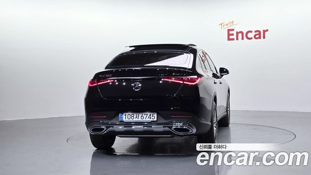 Mercedes-Benz GLC-Class GLC300 4MATIC Avnatgarde Coupe