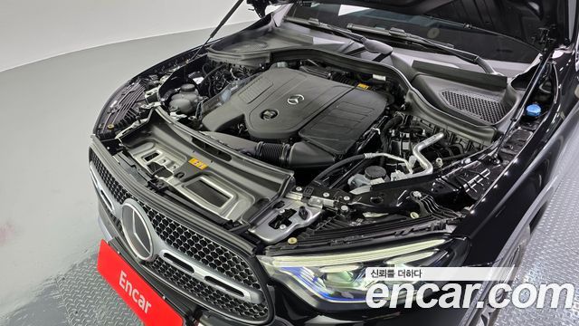Mercedes-Benz GLC-Class GLC300 4MATIC Avnatgarde Coupe