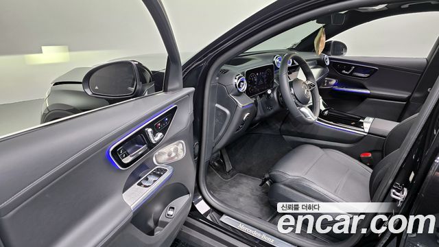 Mercedes-Benz GLC-Class GLC300 4MATIC Avnatgarde Coupe