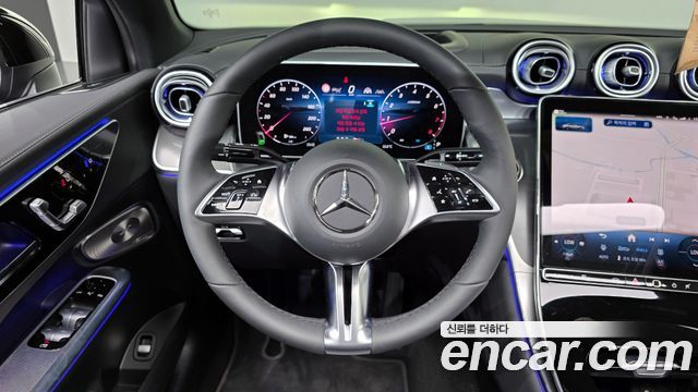 Mercedes-Benz GLC-Class GLC300 4MATIC Avnatgarde Coupe