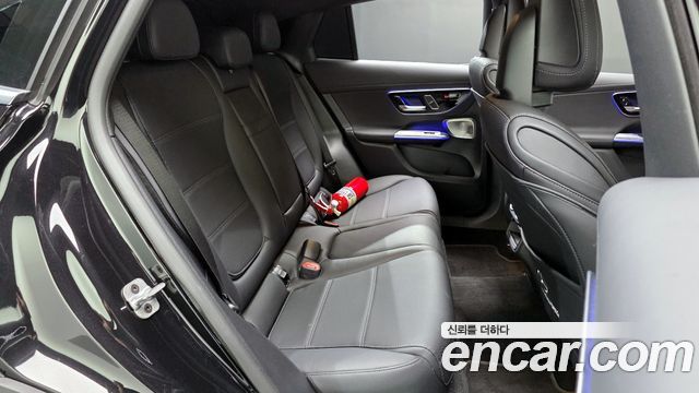 Mercedes-Benz GLC-Class GLC300 4MATIC Avnatgarde Coupe