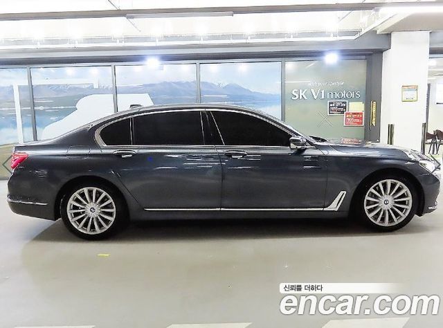 BMW 7-Series 730Ld xDrive