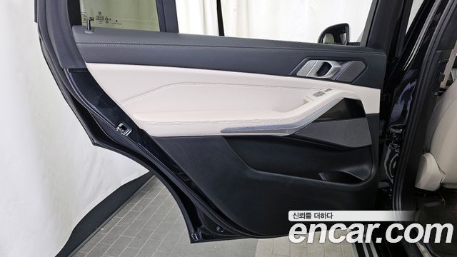 BMW X7 xDrive 40i M Sport 6STR