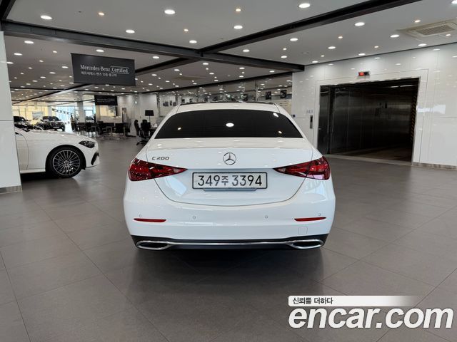 Mercedes-Benz C-Class C200 Avantgarde