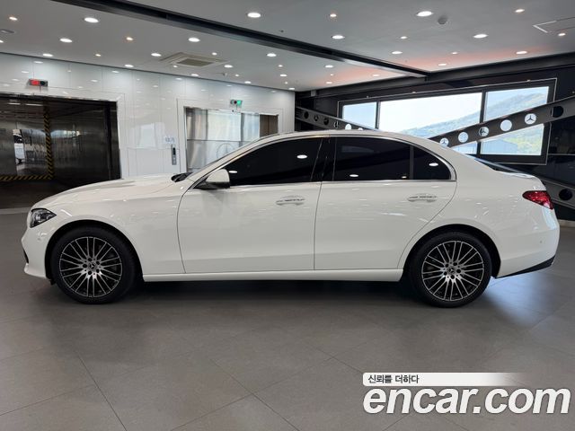 Mercedes-Benz C-Class C200 Avantgarde