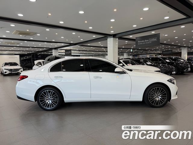 Mercedes-Benz C-Class C200 Avantgarde