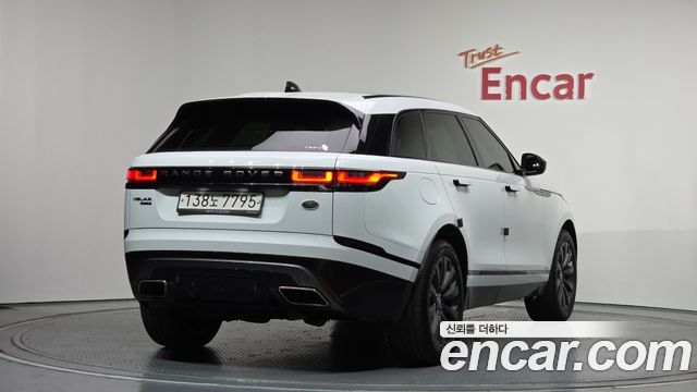 Land Rover Range Rover Velar 3.0 D300 R-Dynamic SE