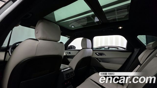 Land Rover Range Rover Velar 3.0 D300 R-Dynamic SE