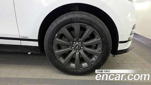 Land Rover Range Rover Velar 3.0 D300 R-Dynamic SE