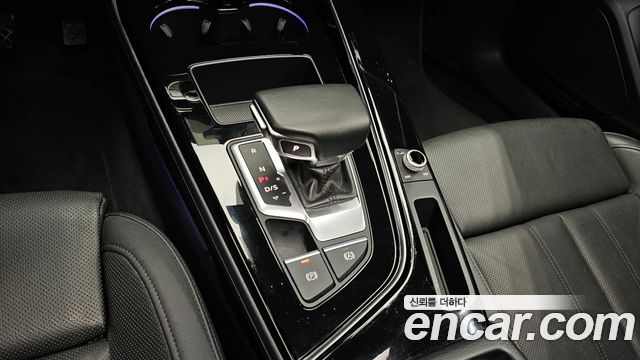 Audi A4 40 TFSI Premium