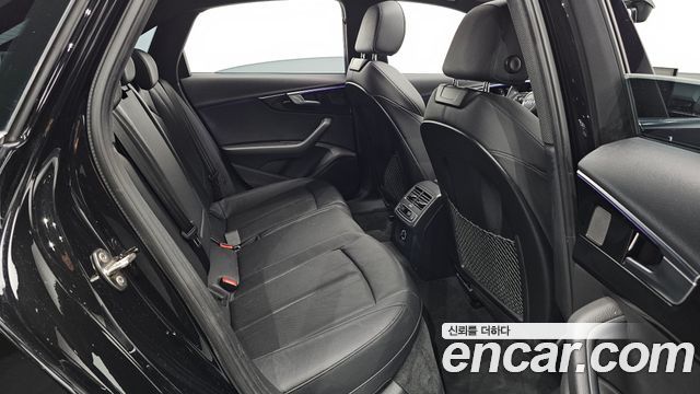 Audi A4 40 TFSI Premium