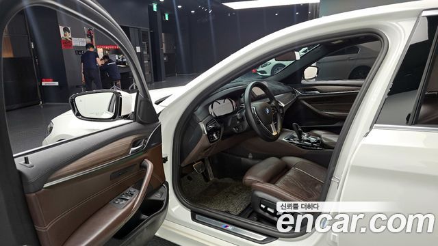 BMW 5Series (G30) 530i M Sport Package Plus