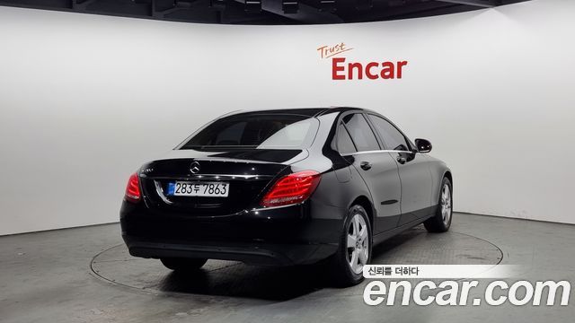 Mercedes-Benz C-Class C200