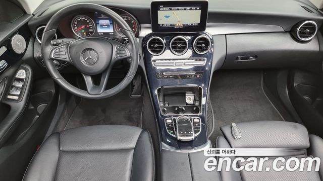 Mercedes-Benz C-Class C200