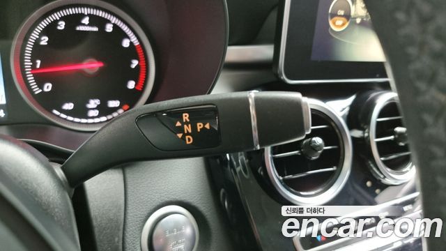 Mercedes-Benz C-Class C200