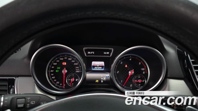 Mercedes-Benz GLE-Class GLE350 d 4MATIC