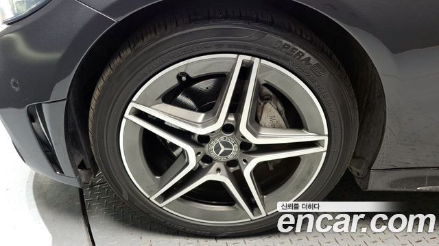 Mercedes-Benz C-Class C200 Cabriolet