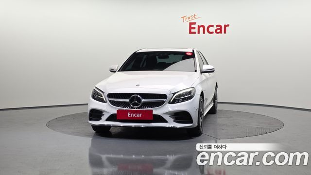 Mercedes-Benz C-Class C300e 4MATIC AMG Line