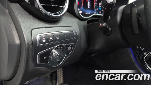 Mercedes-Benz C-Class C300e 4MATIC AMG Line