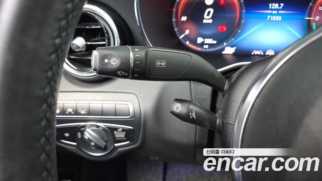 Mercedes-Benz C-Class C300e 4MATIC AMG Line