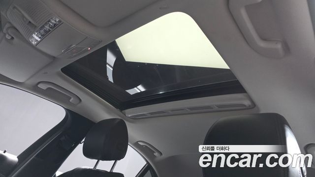 Mercedes-Benz E-Class E300 4MATIC Exclusive