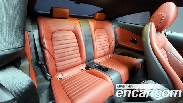 Mercedes-Benz C-Class C200 Coupe