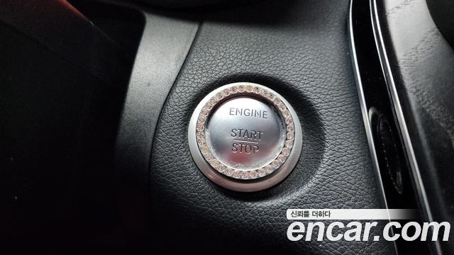 Mercedes-Benz C-Class C200 Coupe