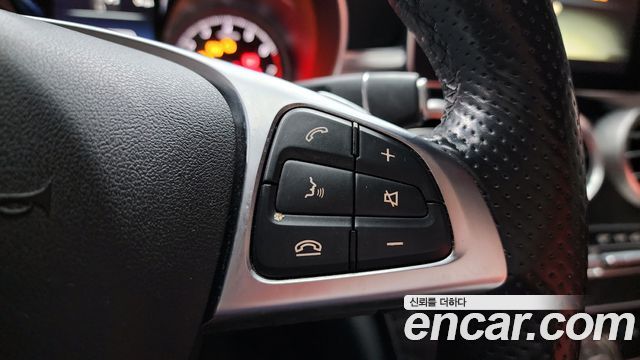 Mercedes-Benz C-Class C200 Coupe