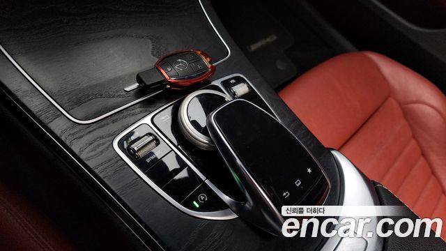 Mercedes-Benz C-Class C200 Coupe