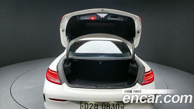 Mercedes-Benz C-Class C200 Coupe