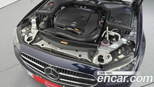 Mercedes-Benz E-Class E350 4MATIC Avantgarde