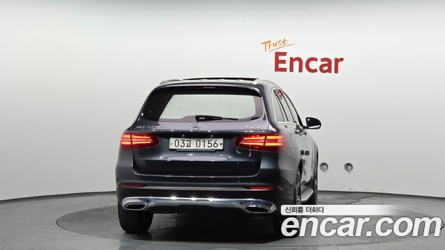 Mercedes-Benz GLC-Class GLC220 d 4MATIC Premium